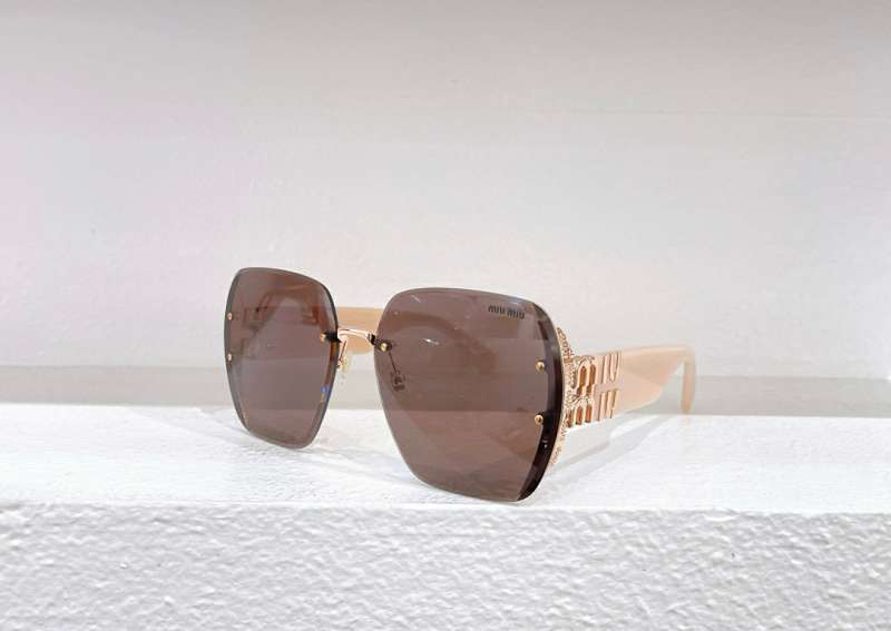 Picture of MiuMiu Sunglasses _SKUfw56703711fw